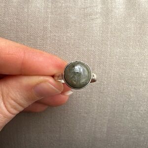Sterling Silver Labradorite Dome Ring in Gray-Green - size 7
